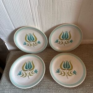 Vintage salad Plates - Set of 4